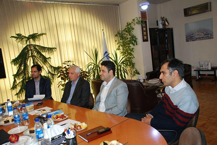 درراستای اجرای پروژه های کلان در کشور؛تفاهم نامه همکاری بین سازمان جهاددانشگاهی صنعتی شریف و جهاددانشگاهی علم و صنعت منعقد شد 5 درراستای اجرای پروژه های کلان در کشور؛تفاهم نامه همکاری بین سازمان جهاددانشگاهی صنعتی شریف و جهاددانشگاهی علم و صنعت منعقد شد