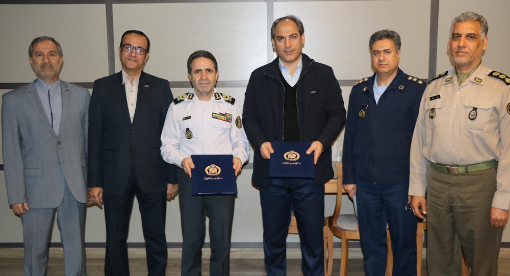 تفاهم نامه همکاری بین اداره تحقیقات و جهاد خودکفایی ارتش جمهوری اسلامی ایران با سازمان جهاد دانشگاهی صنعتی شریف امضاء شد 2 تفاهم نامه همکاری بین اداره تحقیقات و جهاد خودکفایی ارتش جمهوری اسلامی ایران با سازمان جهاد دانشگاهی صنعتی شریف امضاء شد