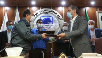 با گذشت حدود سه ماه از انعقاد تفاهم‌نامه محقق شد؛ امضای قرارداد همکاری بین جهاددانشگاهی و ایرانخودرو/ ادامه‌ی همکاری گسترده‌ی استراتژیک