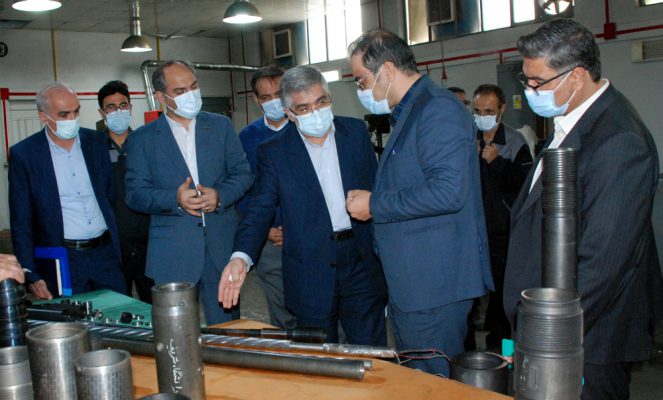 دکتر طیبی در بازدید از فعالیتهای سازمان جهاددانشگاهی صنعتی شریف تاکید کرد: حرکت جهاددانشگاهی در مسیر درست و رفع نیازهای واقعی جامعه 1 بازدید دکتر طیبی