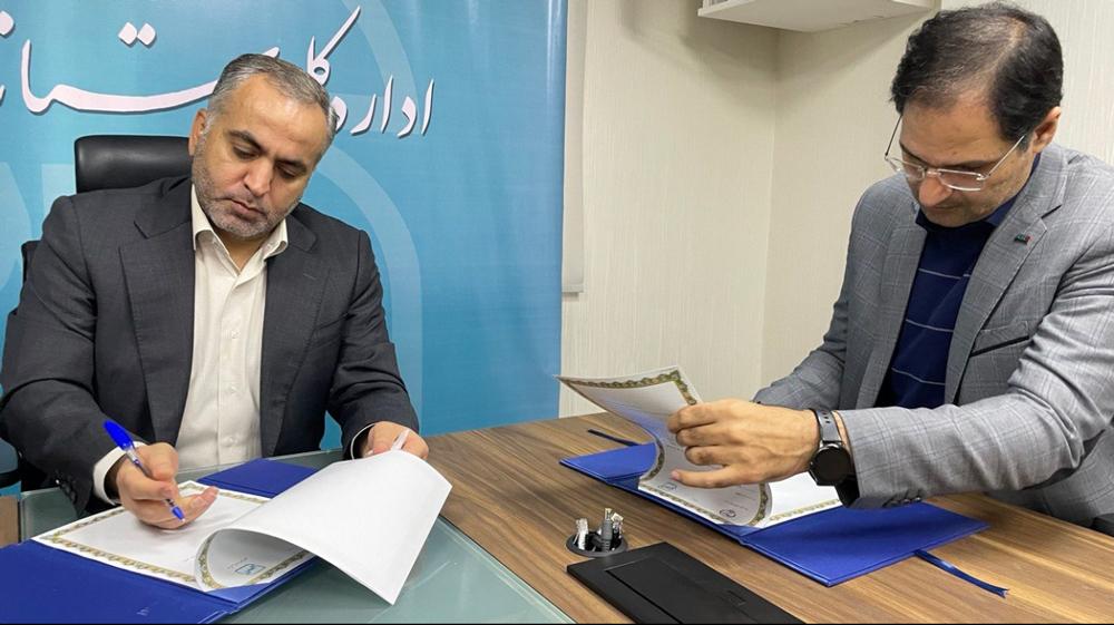 مدیرکل استاندارد استان تهران در جلسه امضاء تفاهم نامه همکاری با جهاددانشگاهی صنعتی شریف: با نگاه جدیدی که بر سازمان استاندارد حاکم است، حمایت از آزمایشگاه های همکار برای کمک به ارتقاء کیفیت کالاهای وارداتی، با جدیت پیگیری می شود