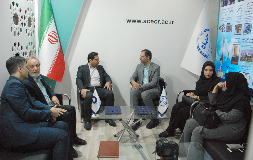 امضا تفاهم نامه همکاری های علمی، پژوهشی و آموزشی بین سازمان جهاددانشگاهی صنعتی شریف با شرکت بازرسی فنی و کنترل خوردگی تکین کو 3 امضا تفاهم نامه همکاری های علمی، پژوهشی و آموزشی بین سازمان جهاددانشگاهی صنعتی شریف با شرکت بازرسی فنی و کنترل خوردگی تکین کو