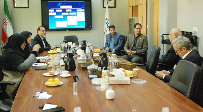 دکتر عزت الله اکبری نماینده مجلس تهران در بازدید از سازمان جهاددانشگاهی صنعتی شریف: جهاددانشگاهی پایلوتی برای خدمات جهانی