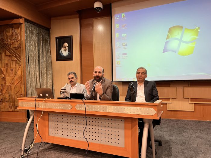 دکتر آقاسیدی در بازدید از سازمان جهاددانشگاهی صنعتی شریف: آماده سرمایهگذاری در پروژههای کلان سازمان هستیم 8 دکتر آقاسیدی در بازدید از سازمان جهاددانشگاهی صنعتی شریف: آماده سرمایهگذاری در پروژههای کلان سازمان هستیم