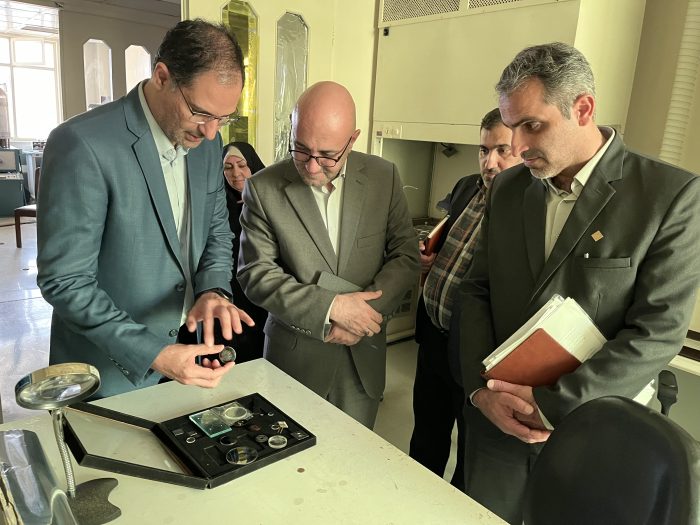 معاون فرهنگی جهاددانشگاهی در بازدید از سازمان جهاددانشگاهی صنعتی شریف: توفیقات فناورانه در سازمان جهاددانشگاهی صنعتی شریف نشات گرفته از پیوست های فرهنگی فعالیت هاست 6 معاون فرهنگی جهاددانشگاهی در بازدید از سازمان جهاددانشگاهی صنعتی شریف: توفیقات فناورانه در سازمان جهاددانشگاهی صنعتی شریف نشات گرفته از پیوست های فرهنگی فعالیت هاست